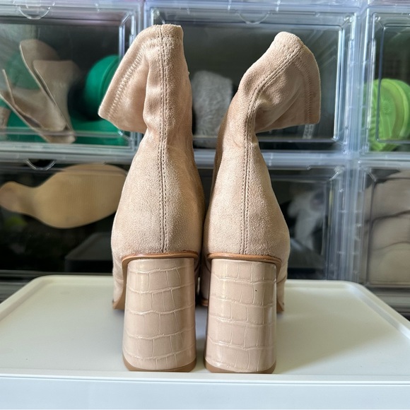 NWOT Square Toe Ankle Bootie - Picture 6 of 15